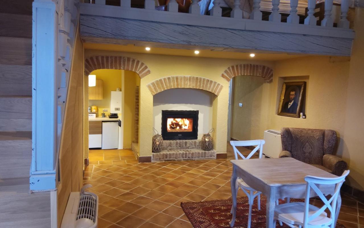 Antica Villa Cuneo- Guest House - "B&B E Non Un Hotel A Cuneo" מראה חיצוני תמונה