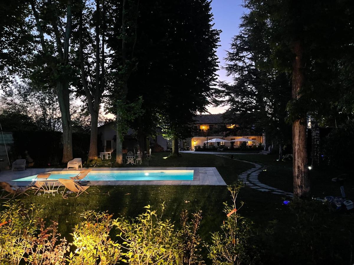 Antica Villa Cuneo- Guest House - "B&B E Non Un Hotel A Cuneo" מראה חיצוני תמונה