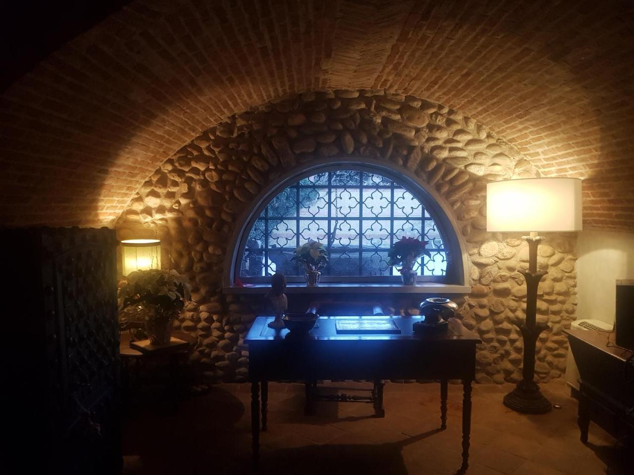 Antica Villa Cuneo- Guest House - "B&B E Non Un Hotel A Cuneo" מראה חיצוני תמונה
